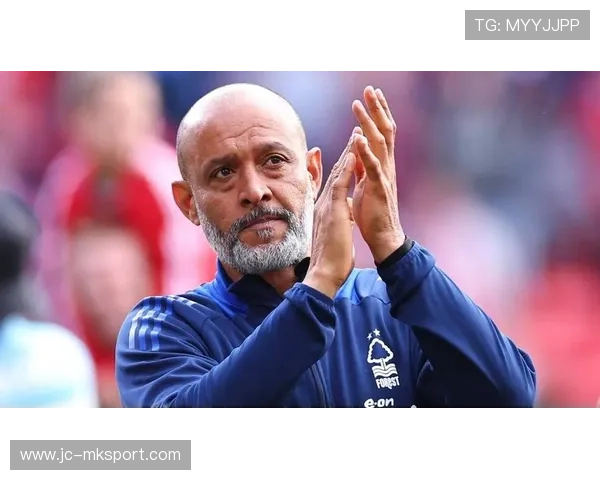 刚续约就下课！狼队解雇主帅佩雷拉，成英超第4位下课主帅，英超首位下课主帅