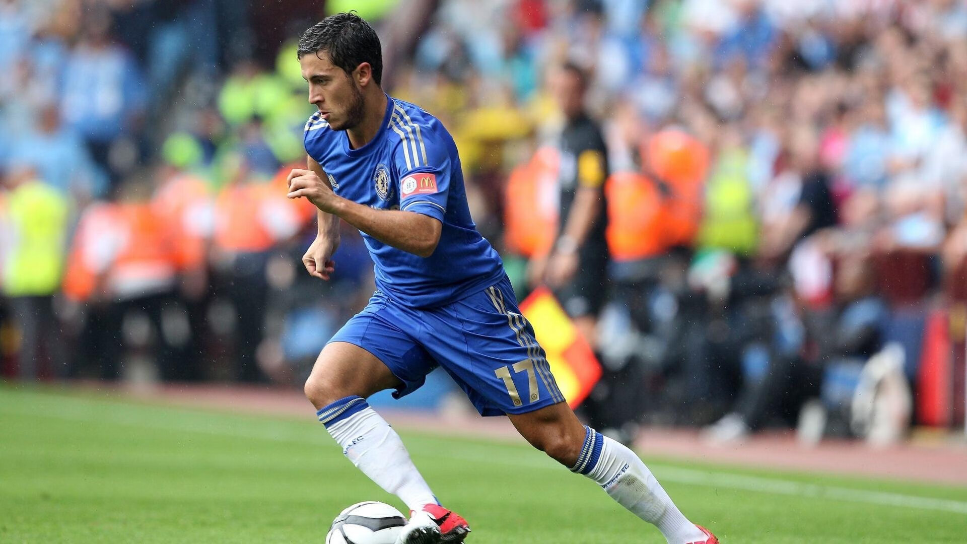 MK体育互动-球员在中超联赛中承担关键定位任务被信任，中超候选人